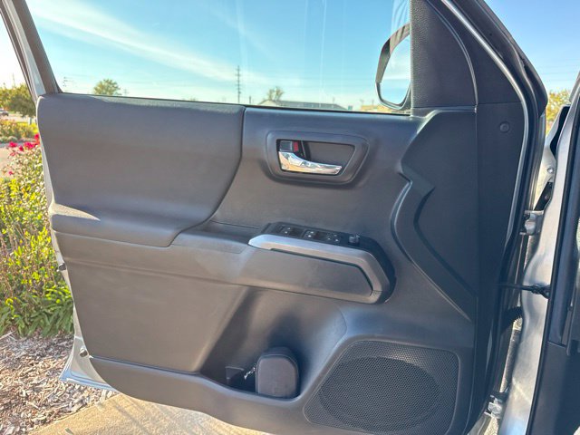 Used 2022 Toyota Tacoma TRD Sport w/ Advanced Technology Package AWD/4WD image 11