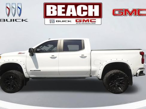 Used 2022 Chevrolet Silverado 1500 RST w/ Convenience Package II AWD/4WD image 6