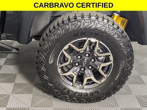 Certified 2026 Chevrolet Colorado ZR2 w/ Technology Package AWD/4WD image 8