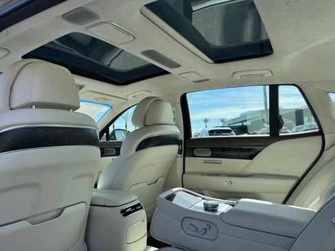 Used 2024 Genesis G90 3.5T image 33