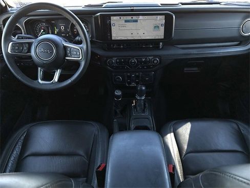 Used 2024 Jeep Wrangler High Altitude image 12