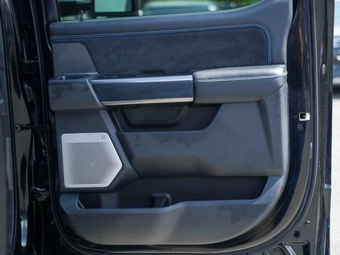 Used 2025 Ford F250 Platinum AWD/4WD image 17