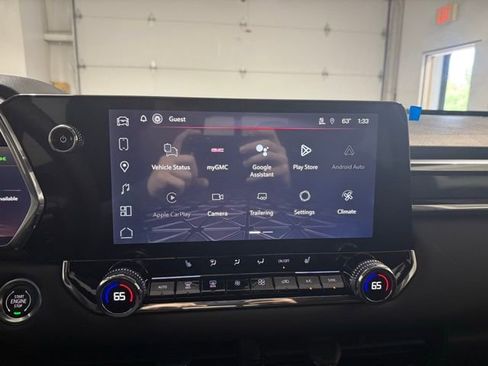 New 2026 GMC Canyon Elevation w/ Convenience Package image 18