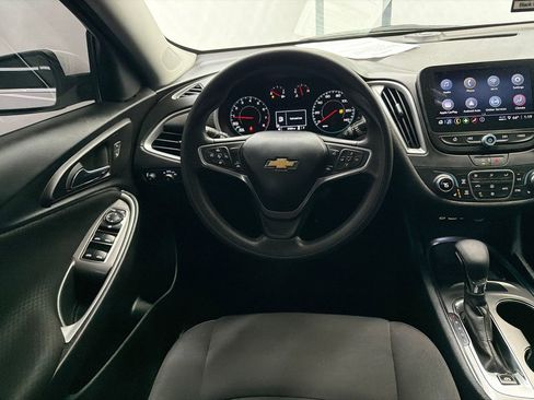 Used 2023 Chevrolet Malibu LT image 21