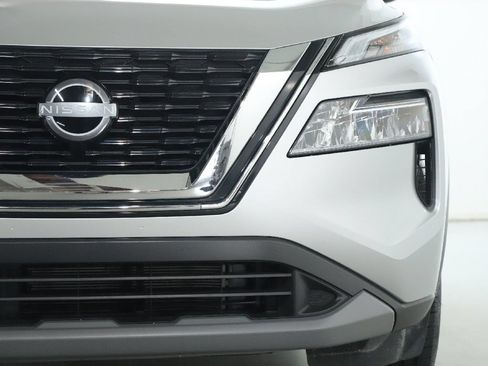 Certified 2023 Nissan Rogue SV AWD/4WD image 8
