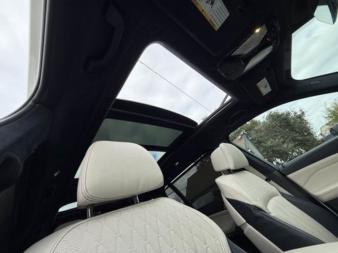 Used 2021 BMW X7 M50i image 37