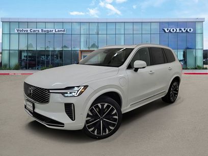 New 2026 Volvo XC90 T8 Plus