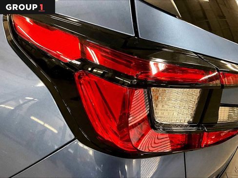 Certified 2024 Subaru Crosstrek 2.0i image 27