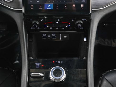 Used 2022 Jeep Grand Cherokee L Limited AWD/4WD image 19