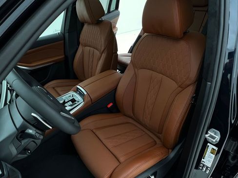New 2026 BMW X7 xDrive40i w/ M Sport Package image 8