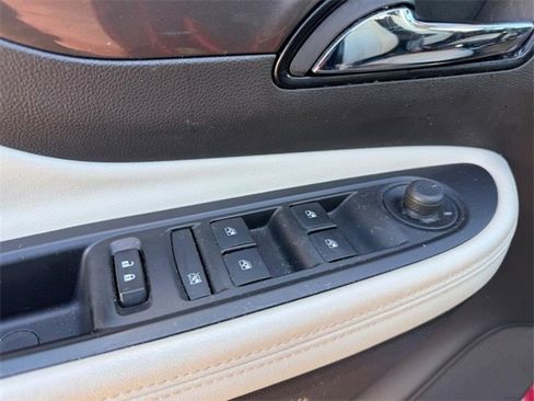 Used 2019 Buick Encore Preferred image 16