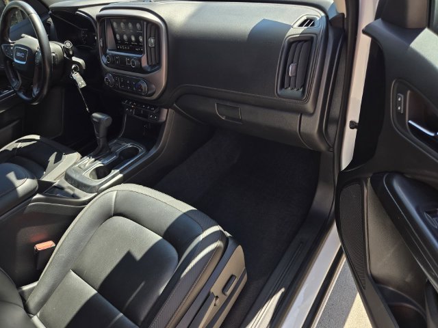 Used 2021 GMC Canyon AT4 w/ Driver Alert Package AWD/4WD image 8