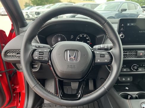 Certified 2026 Honda HR-V Sport image 19