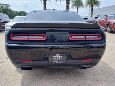 Used 2021 Dodge Challenger R/T w/ Blacktop Package RWD image 7
