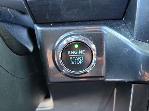 Used 2022 Ford F150 XLT w/ Equipment Group 302A High AWD/4WD image 20