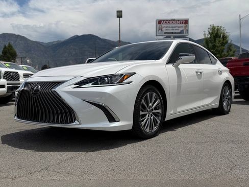 Used 2020 Lexus ES 350 w/ Premium Package FWD image 14