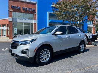 Used 2022 Chevrolet Equinox LT image 1