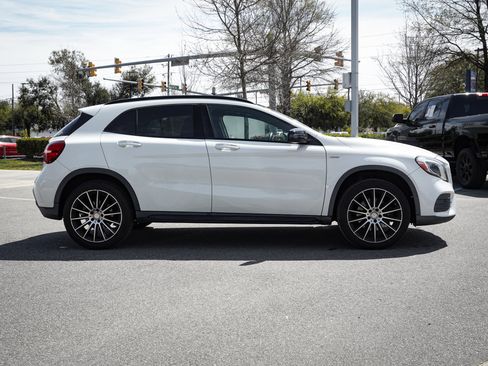 Used 2018 Mercedes-Benz GLA 250 image 11