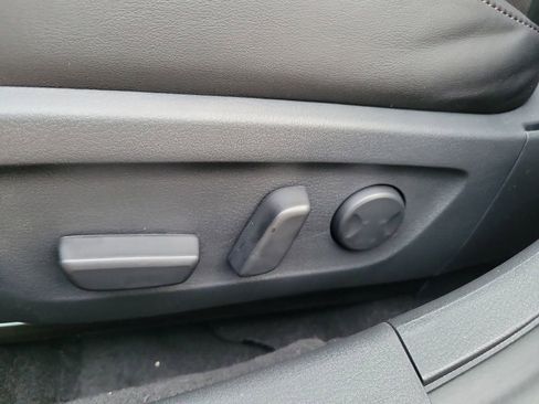 New 2026 MAZDA MAZDA3 2.5 S Hatchback w/ Premium Pkg image 17