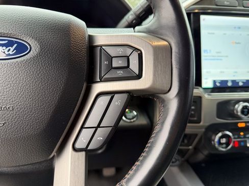 Used 2022 Ford F250 Platinum w/ FX4 Off-Road Package image 11