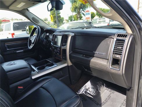 Used 2013 RAM 2500 Laramie w/ Convenience Group AWD/4WD image 13