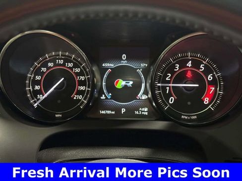 Used 2016 Jaguar F-TYPE R image 9