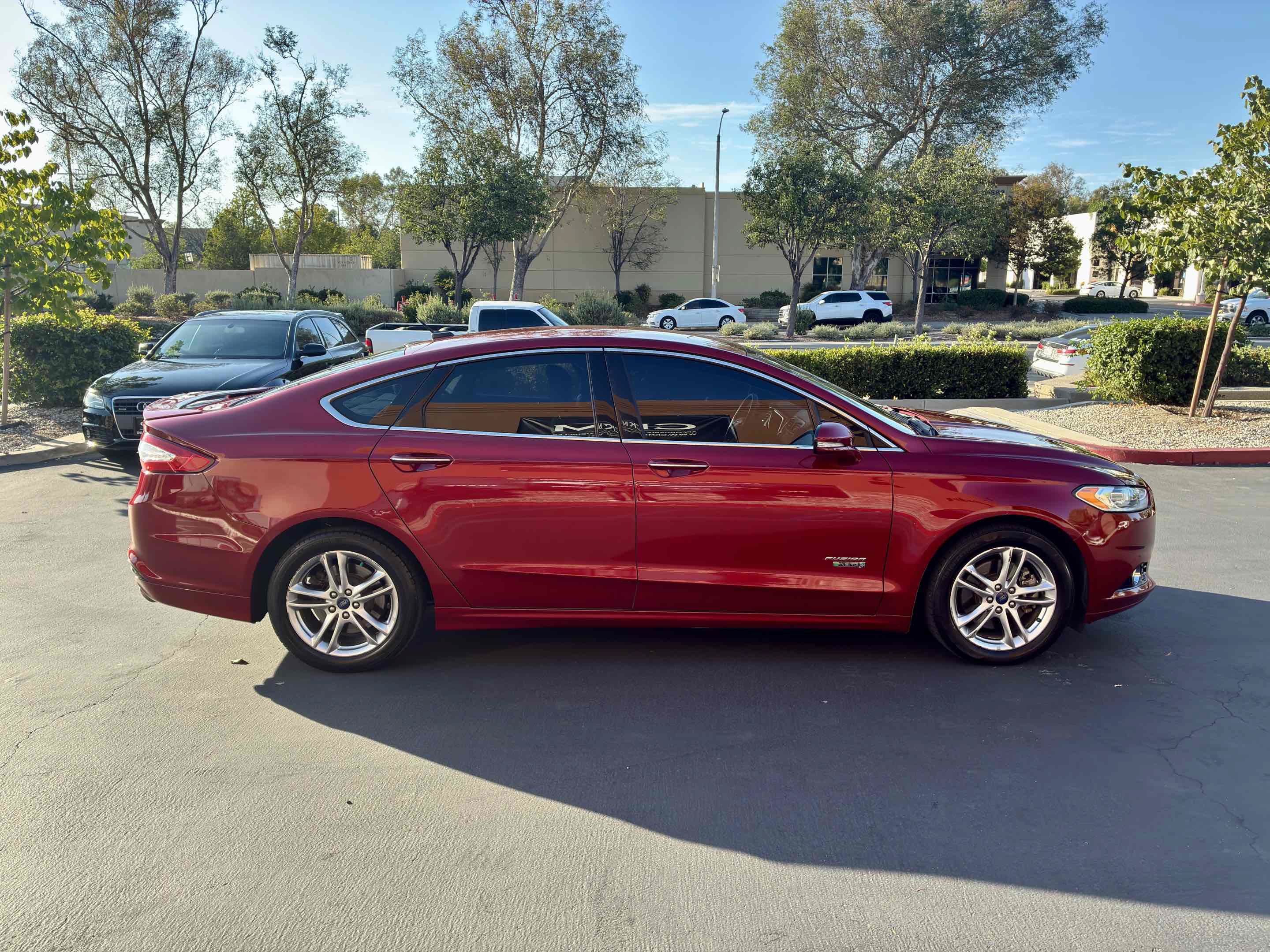 Used 2015 Ford Fusion Energi Titanium w/ Driver Assist Package FWD image 7