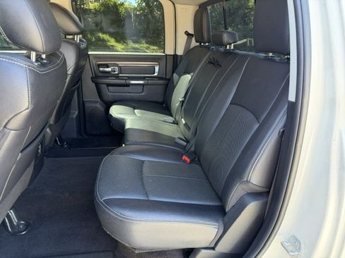 Used 2017 RAM 1500 Laramie w/ Convenience Group AWD/4WD image 13