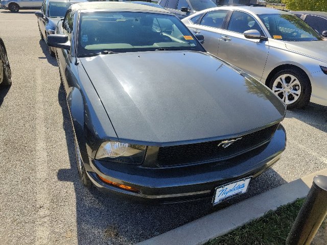 Used 2008 Ford Mustang Premium RWD image 19