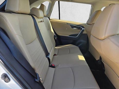 Used 2024 Toyota RAV4 Limited image 21