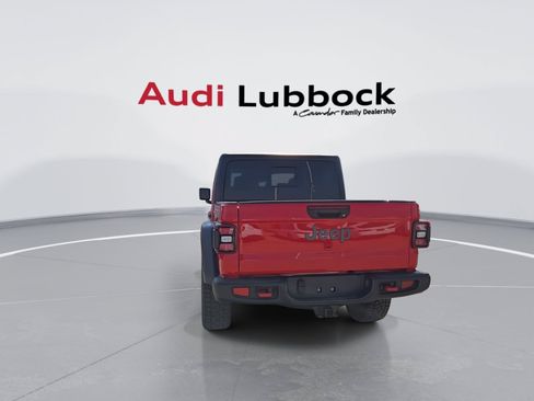 Used 2026 Jeep Gladiator Rubicon AWD/4WD image 8