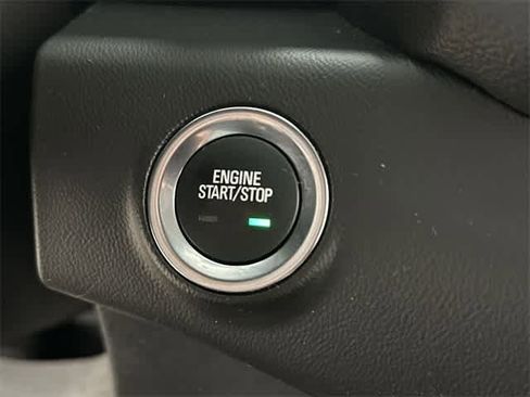 Used 2021 GMC Terrain SLE w/ Driver Convenience Package image 10