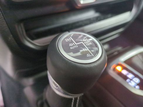 Used 2022 Jeep Wrangler Unlimited Sahara image 26