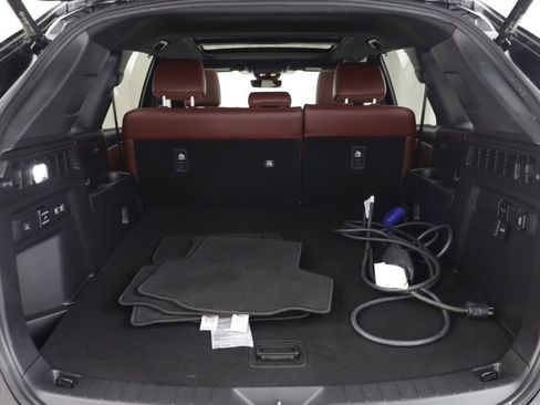 Used 2025 MAZDA CX-70 Plug-In Hybrid w/ Premium Plus AWD/4WD image 20