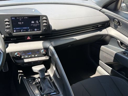 Used 2026 Hyundai Elantra Sport FWD image 26