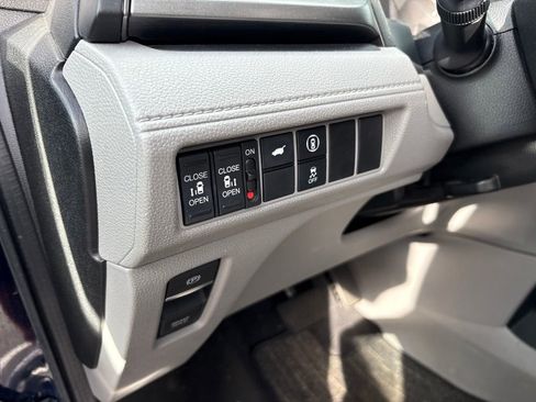Used 2021 Honda Odyssey EX-L image 19
