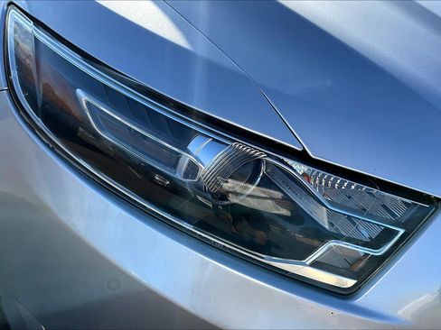 Used 2017 Ford Taurus Limited image 27