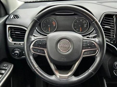 Used 2020 Jeep Cherokee Limited AWD/4WD image 10