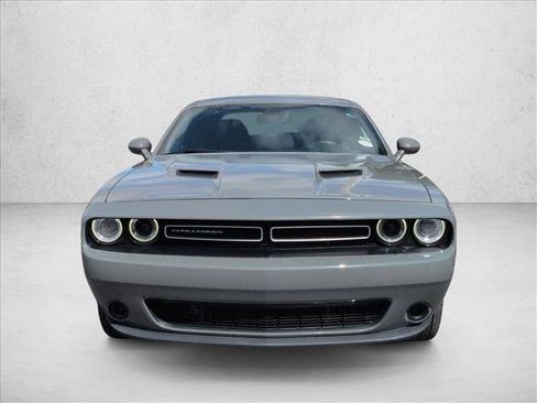 Used 2018 Dodge Challenger SXT w/ Super Sport Group (SS/T) RWD image 3