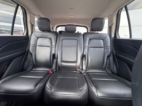 Used 2023 Lincoln Aviator AWD w/ Elements Package image 19