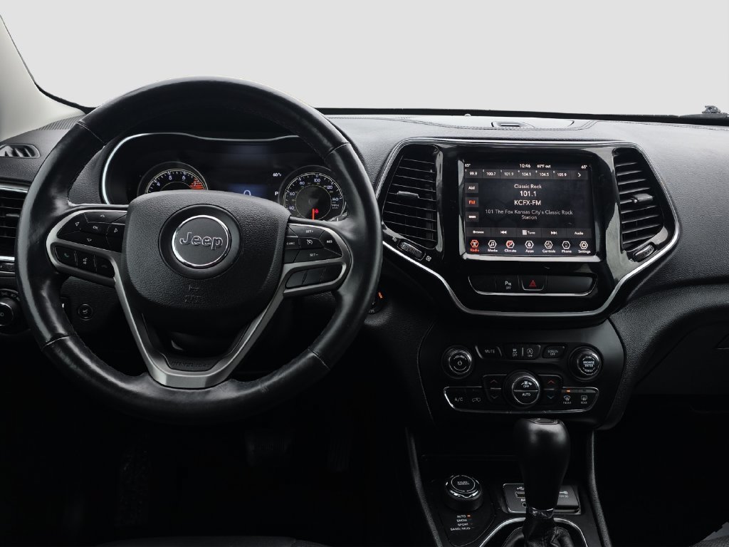 Used 2019 Jeep Cherokee Limited AWD/4WD image 13