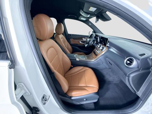 Used 2022 Mercedes-Benz GLC 300 image 20