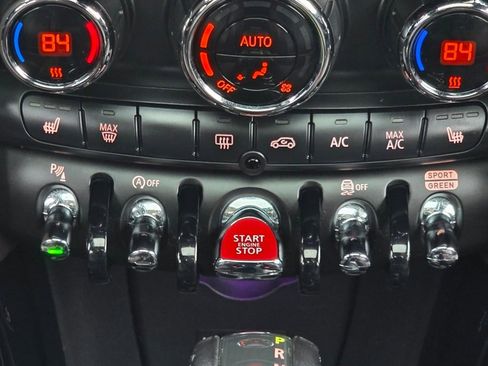 Used 2018 MINI Cooper S image 15