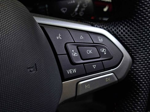 New 2026 Volkswagen GTI SE image 26