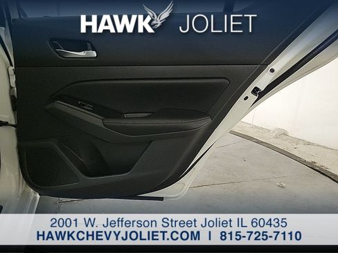 Used 2025 Nissan Altima 2.5 SL AWD/4WD image 25