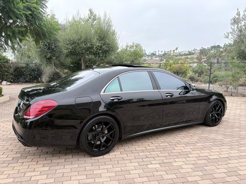 Used 2015 Mercedes-Benz S 550 4MATIC Sedan image 18