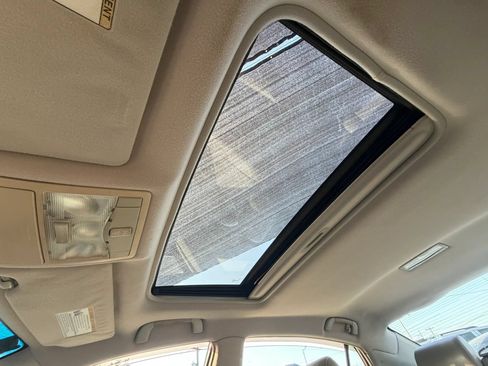 Used 2007 Toyota Avalon XL FWD image 29