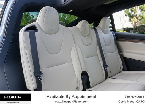 Used 2022 Tesla Model X image 28