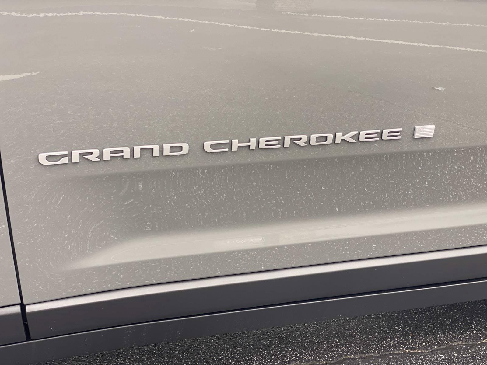 New 2027 Jeep Grand Cherokee Laredo X RWD image 8