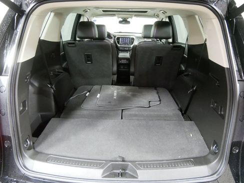 Used 2021 GMC Acadia Denali w/ Trailering Package image 5